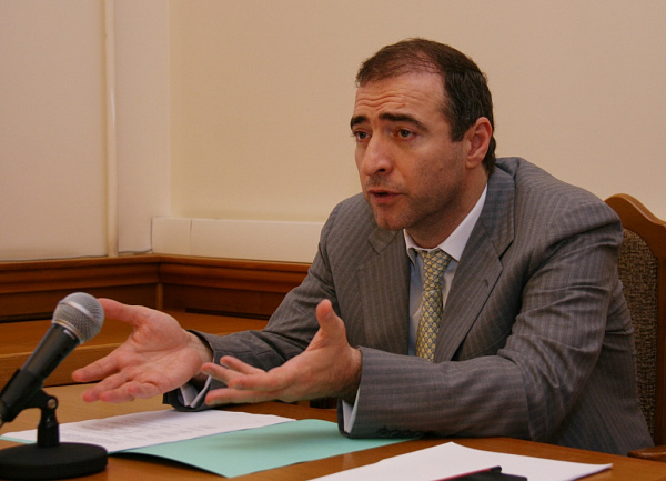 Абусупьян Хархаров провел совещание по подготовке к международной выставке &laquo;Каспий Халяль Экспо&raquo;